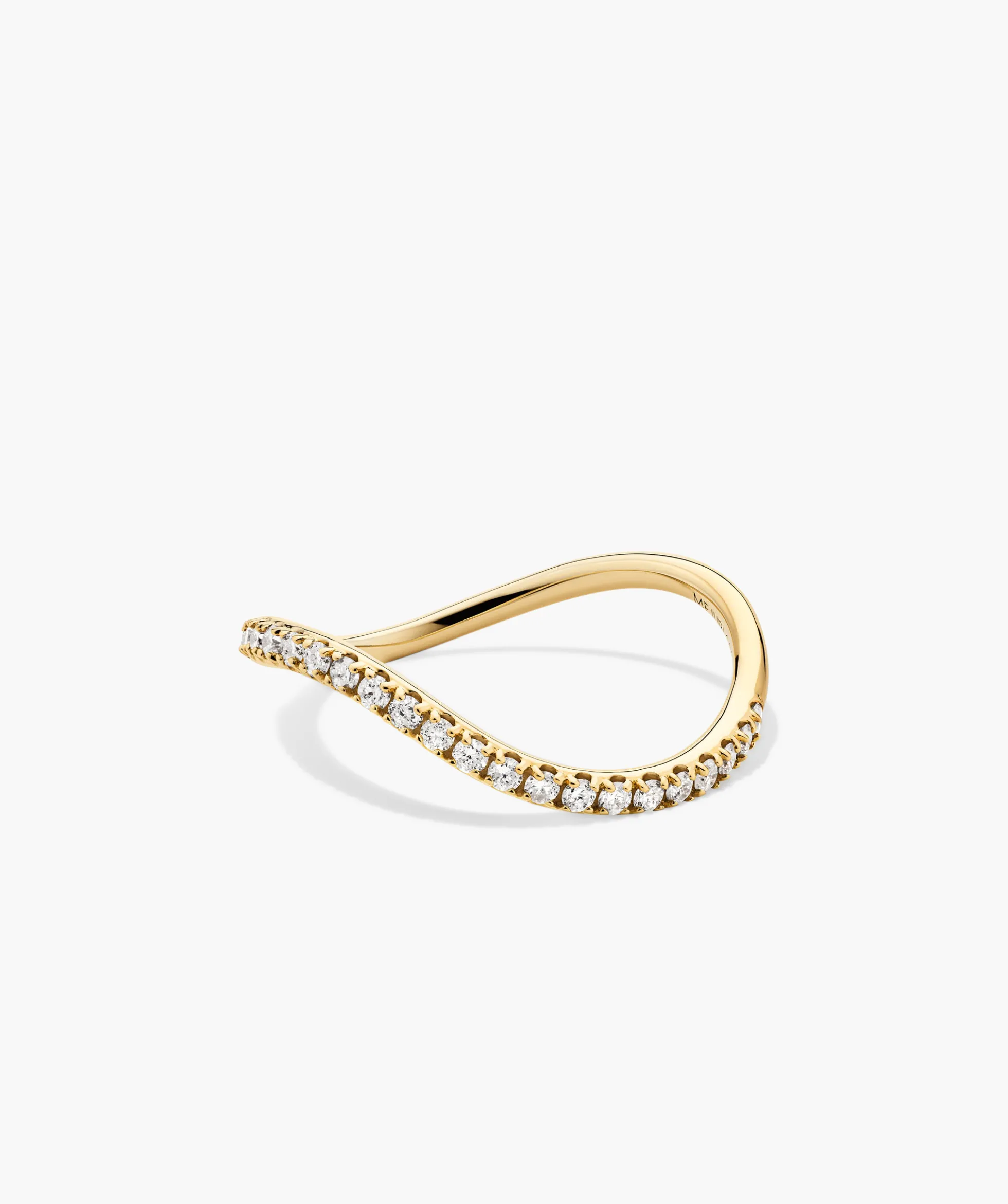 Dôme Figure Pavé Diamond Ring
