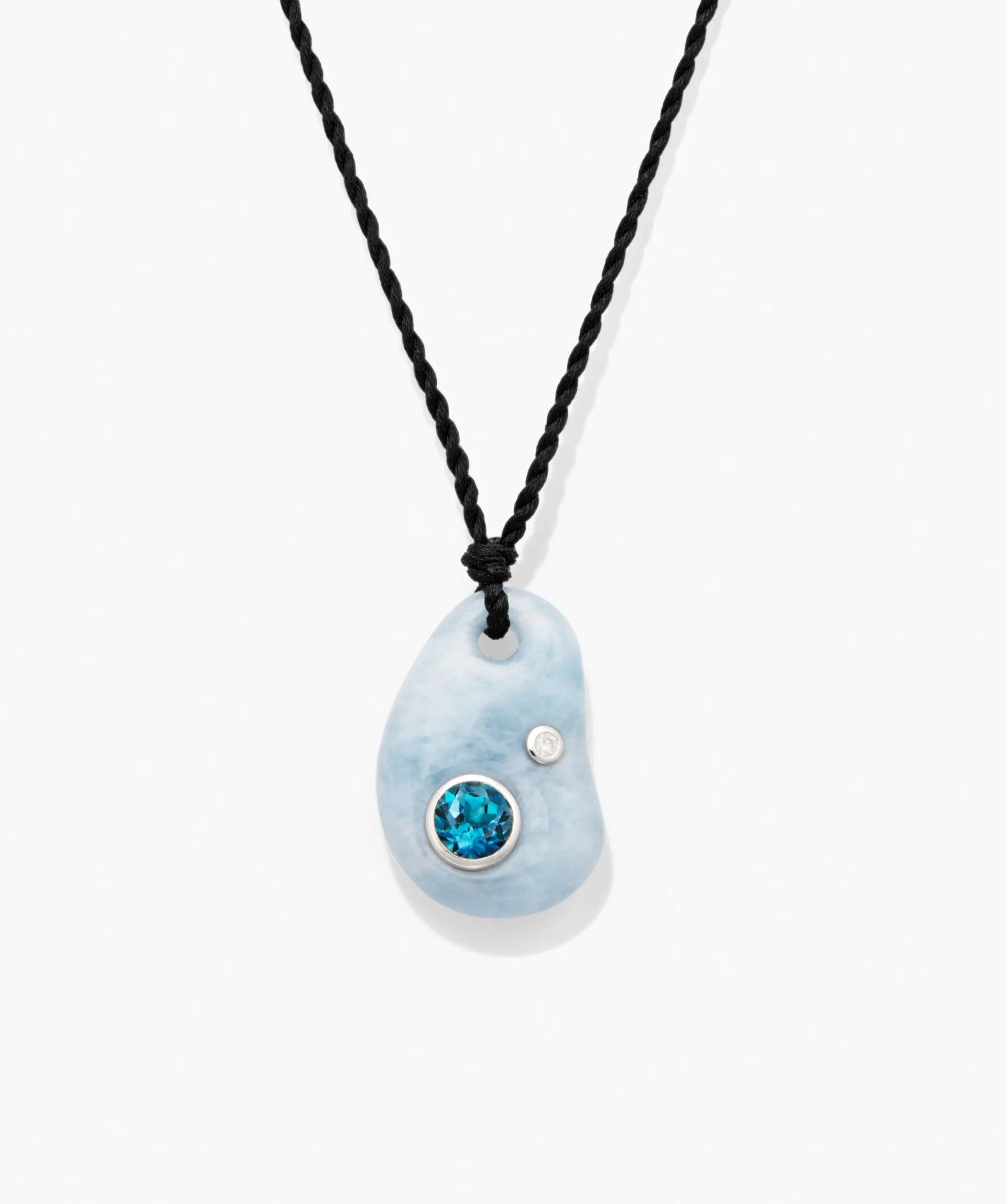 Pia Pebble Necklace